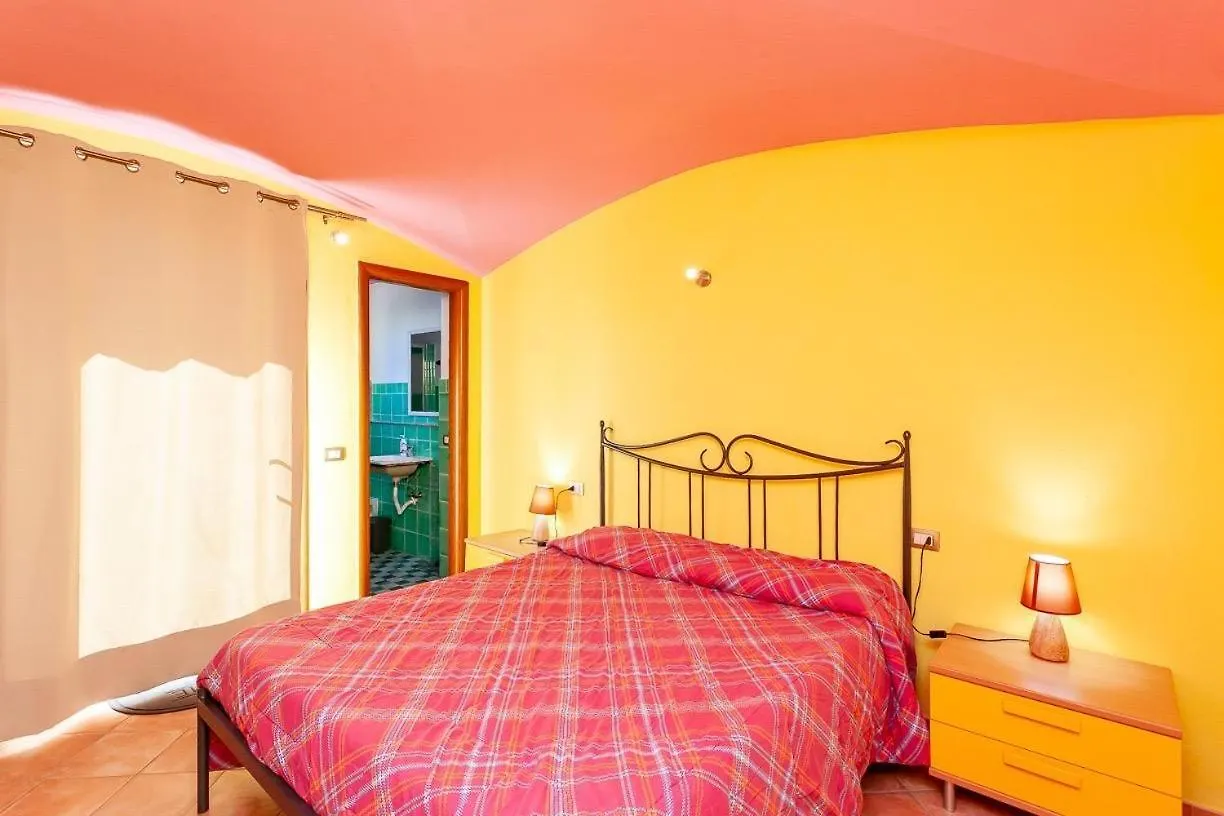 B&B Pettirosso Garden San Teodoro  Couette-café San Teodoro (Sardinia)