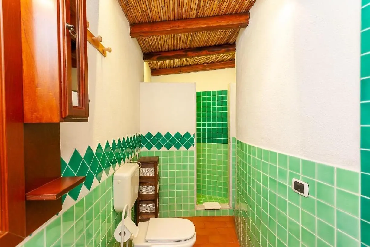 B&B Pettirosso Garden San Teodoro  Italie