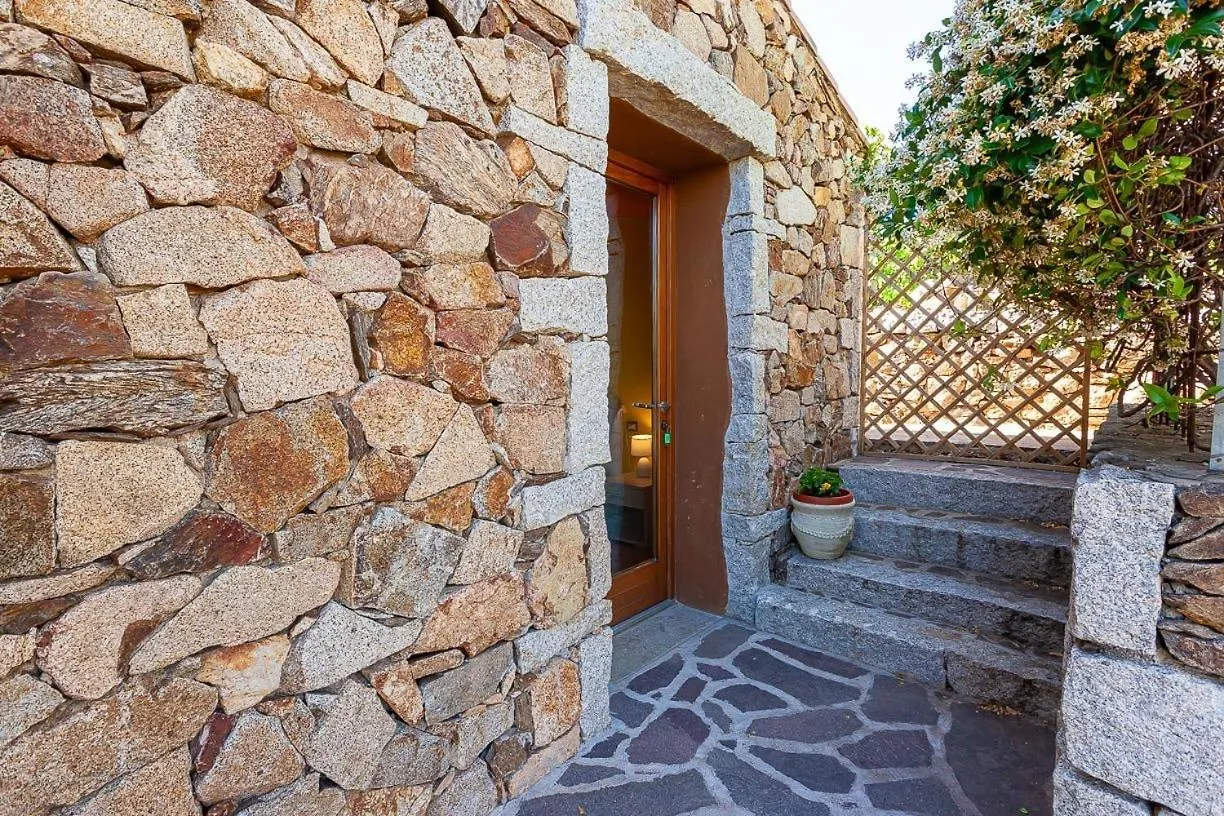 Couette-café B&B Pettirosso Garden San Teodoro